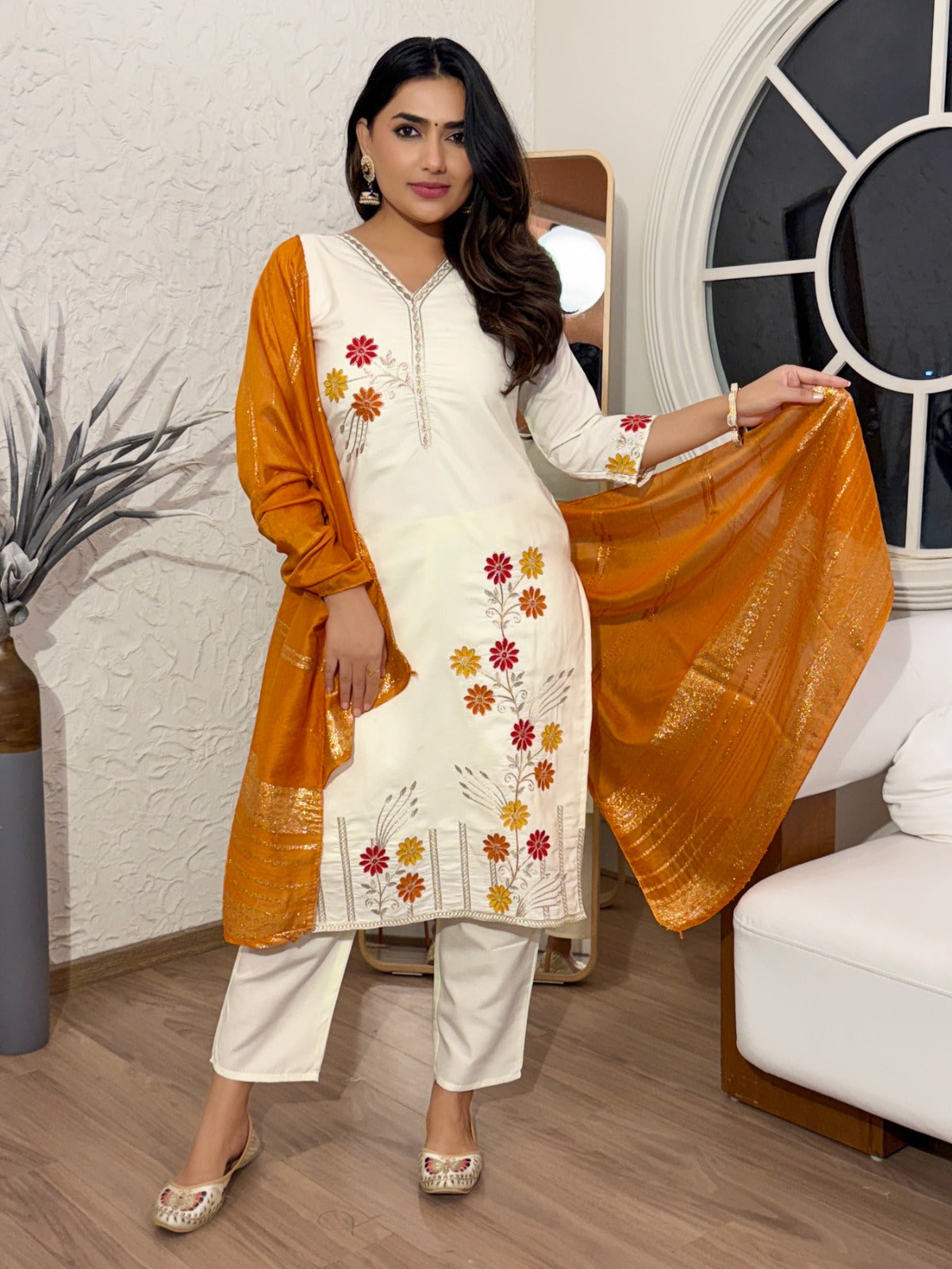 Kasturi Sunshine Elegance Set