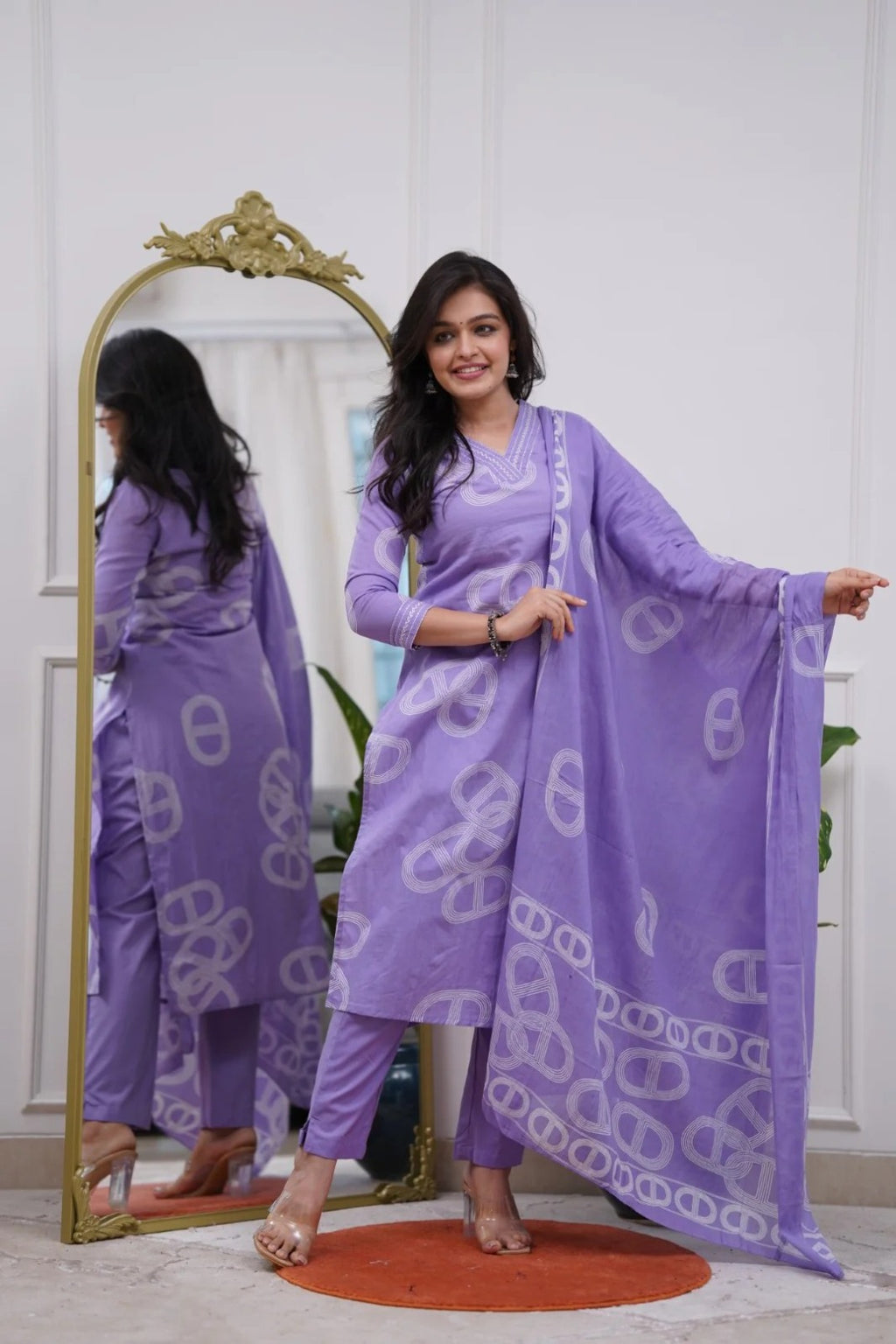 Avanti Chanderi Elegance Suit Set