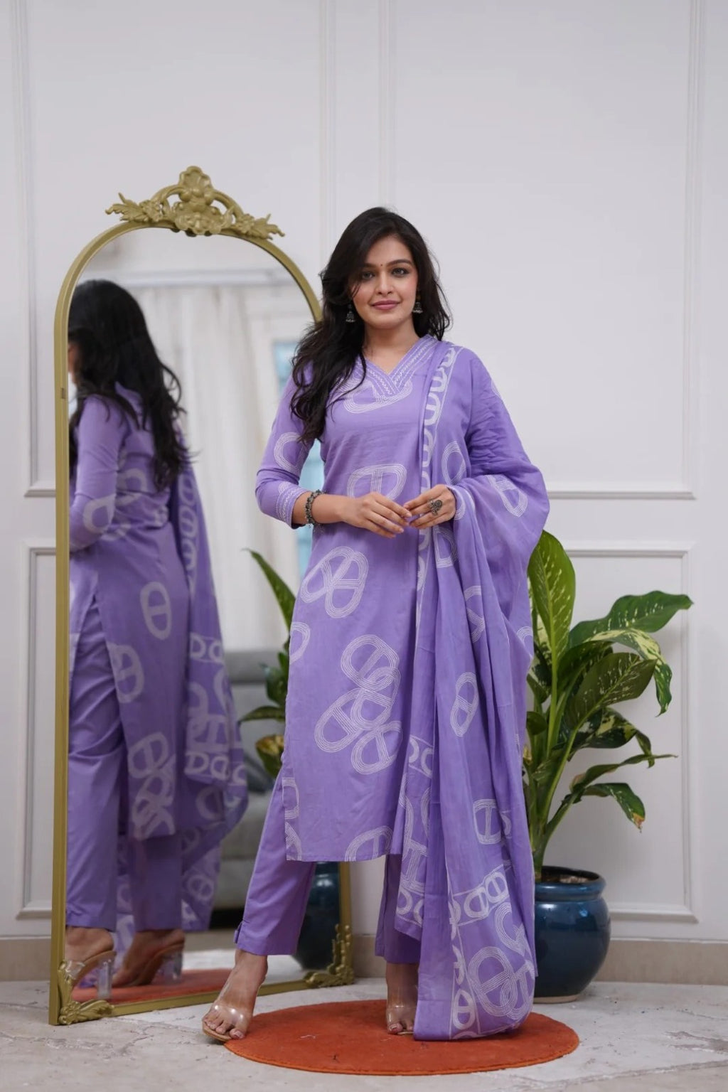 Avanti Chanderi Elegance Suit Set