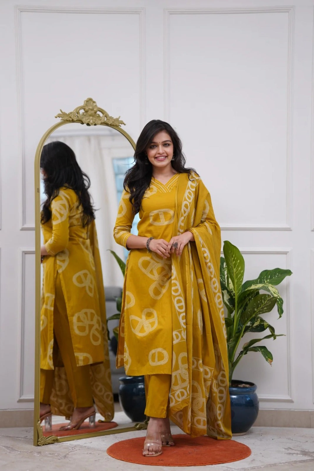 Avanti Chanderi Elegance Suit Set