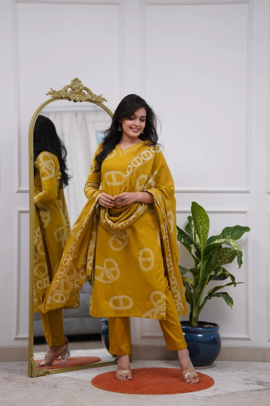 Avanti Chanderi Elegance Suit Set